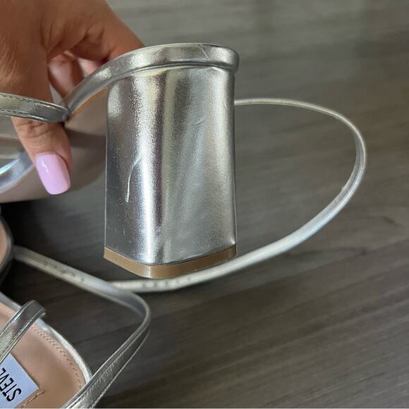 Steve Madden Luxe Metallic Block Healed Strappy Sandal Square Toe Luxe 11M - Picture 4 of 11